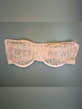 Vintage Christian Dior Beige Lace Strapless Underwire Bra with Monogram